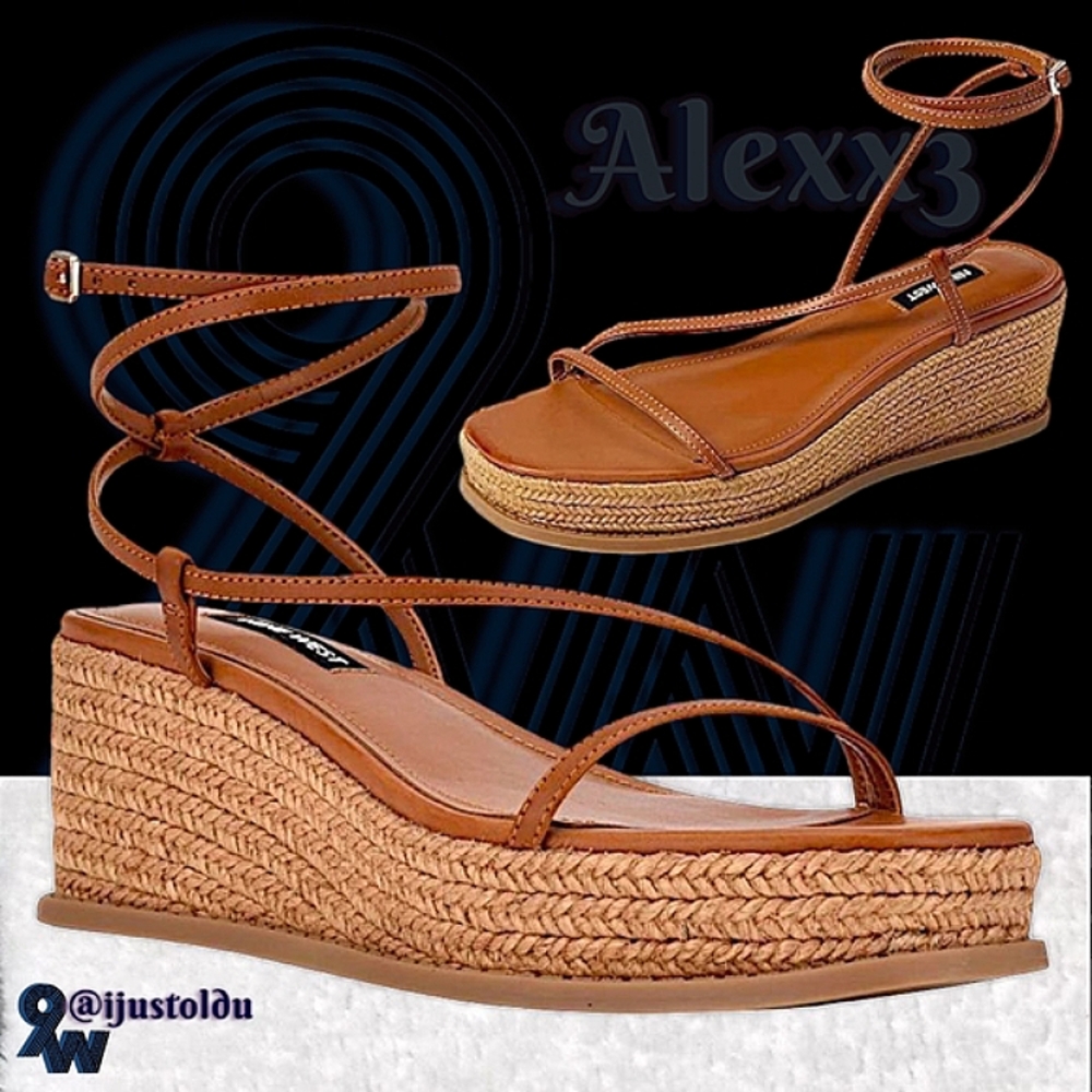 Nine West Alexx3 Women's Strappy Platform Wedge Carmel Sandals | Size 10M (NWOT)
